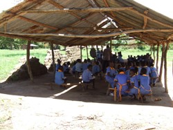 A classroom without walls in Mongo.